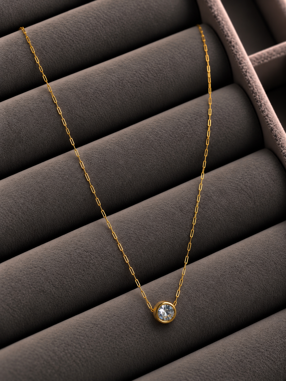 Dainty Invisible Pendant Chain