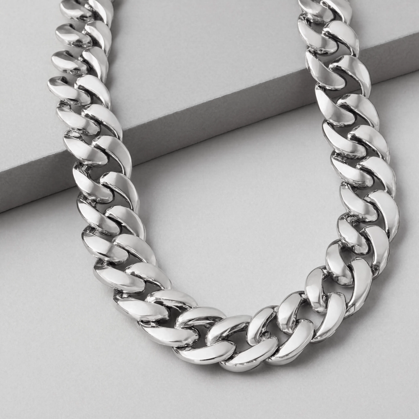 Unisex Cuban Link Chain