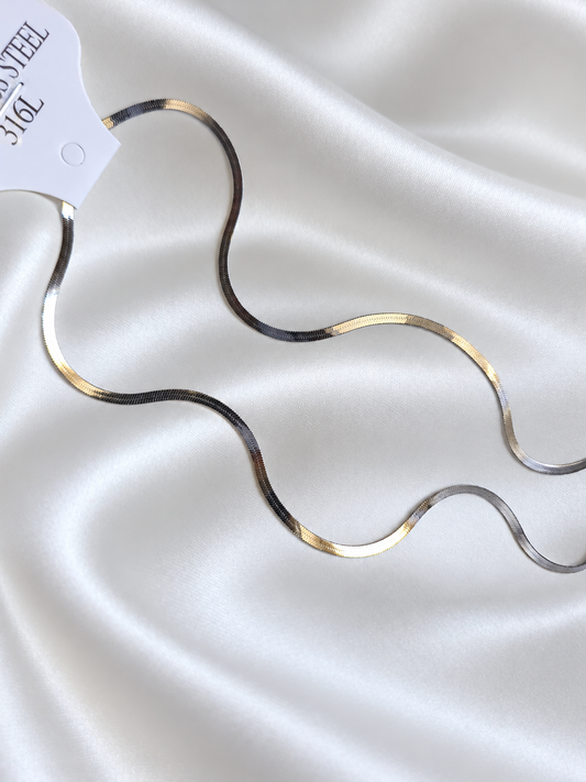 Flat Silver Snake Neck chain