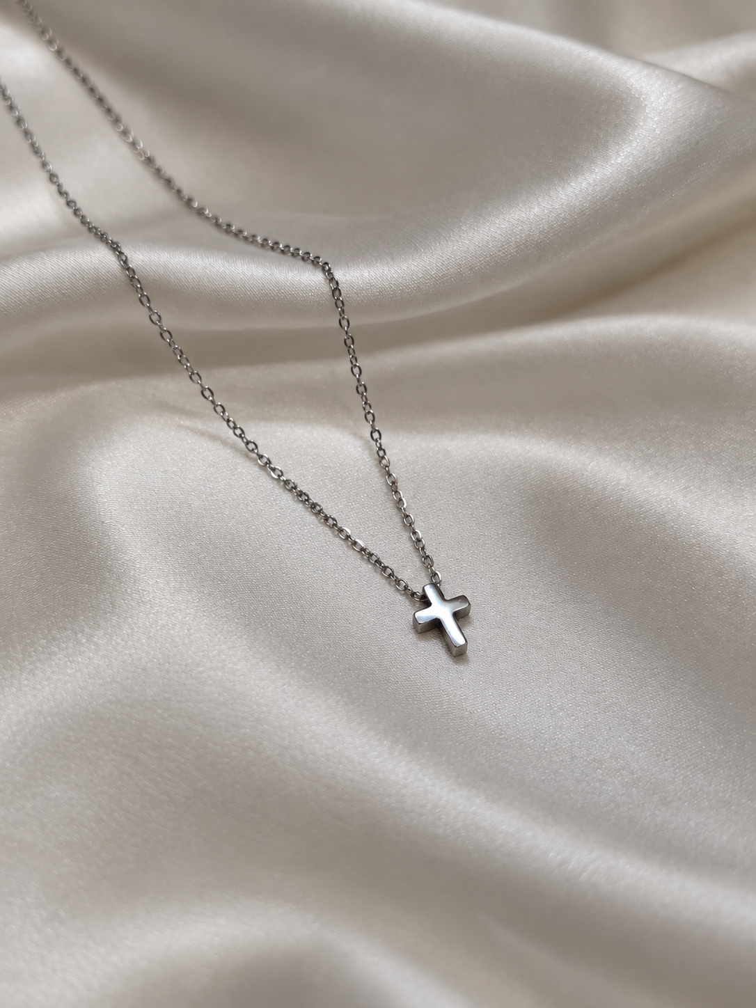 Minimal Crosslink Neck Chain