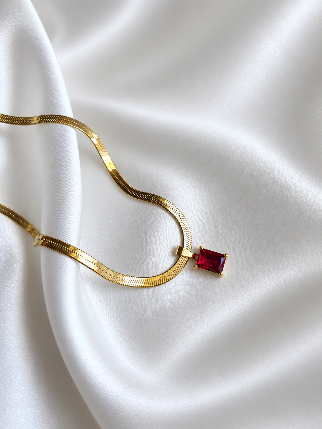 Ruby Glow Snake chain