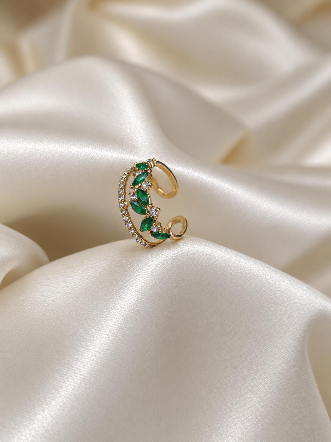 Emerald Dewdrop Crown Ring ( Adjustable )
