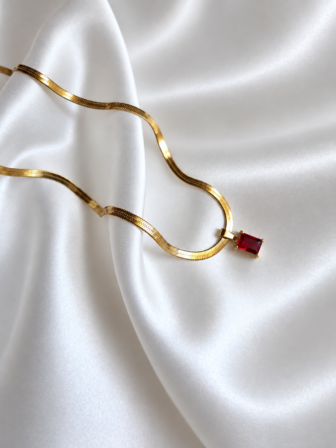 Ruby Glow Snake chain