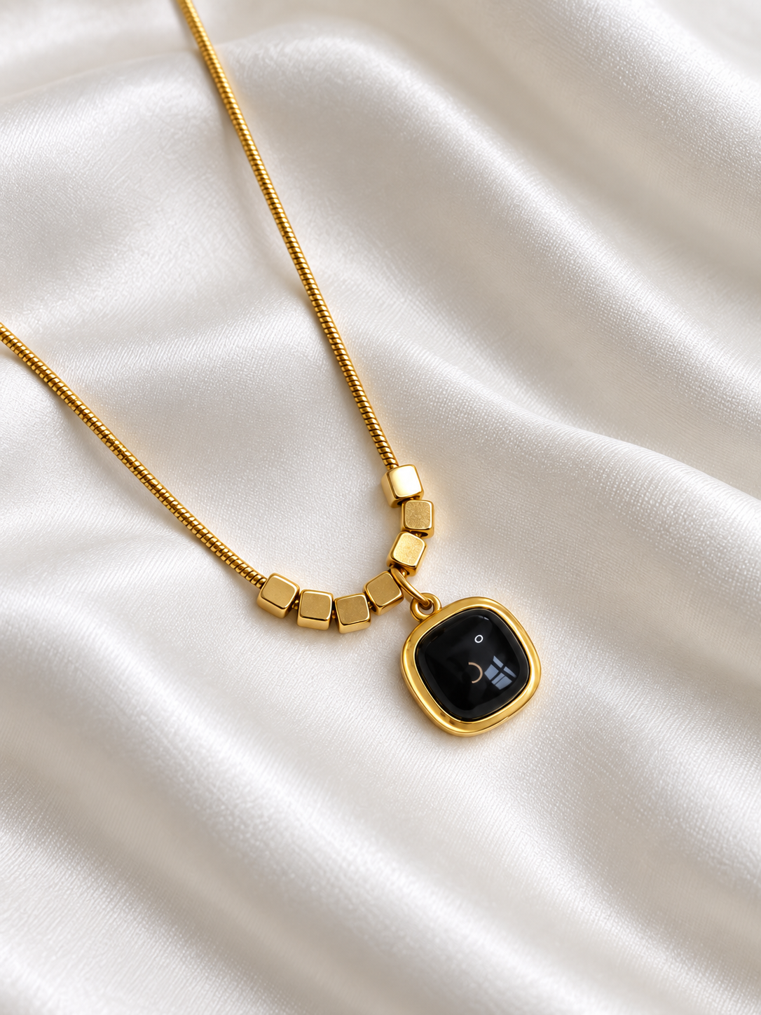 Black Cube Neck Chain