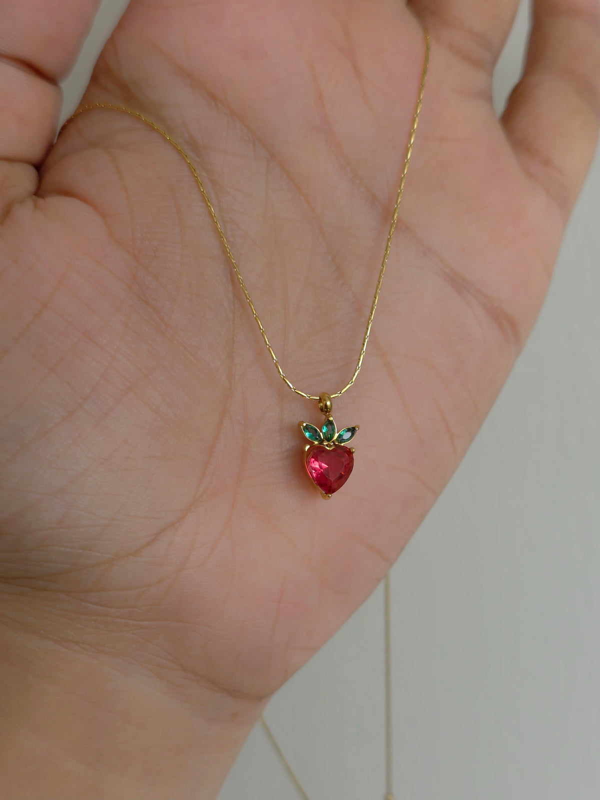 🍓 Berry Blush Necklace