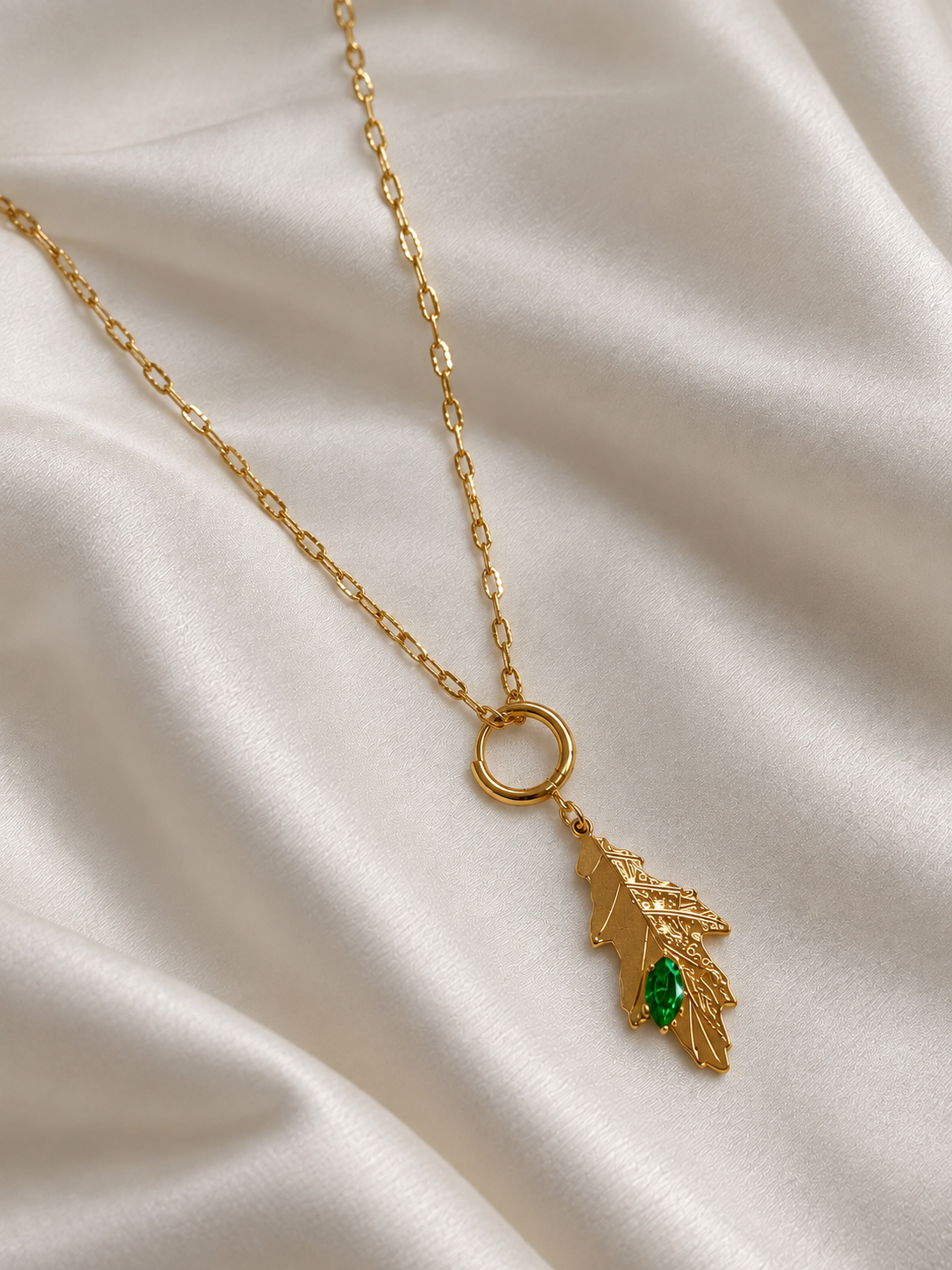 Green Leaf Drop Neck Chain