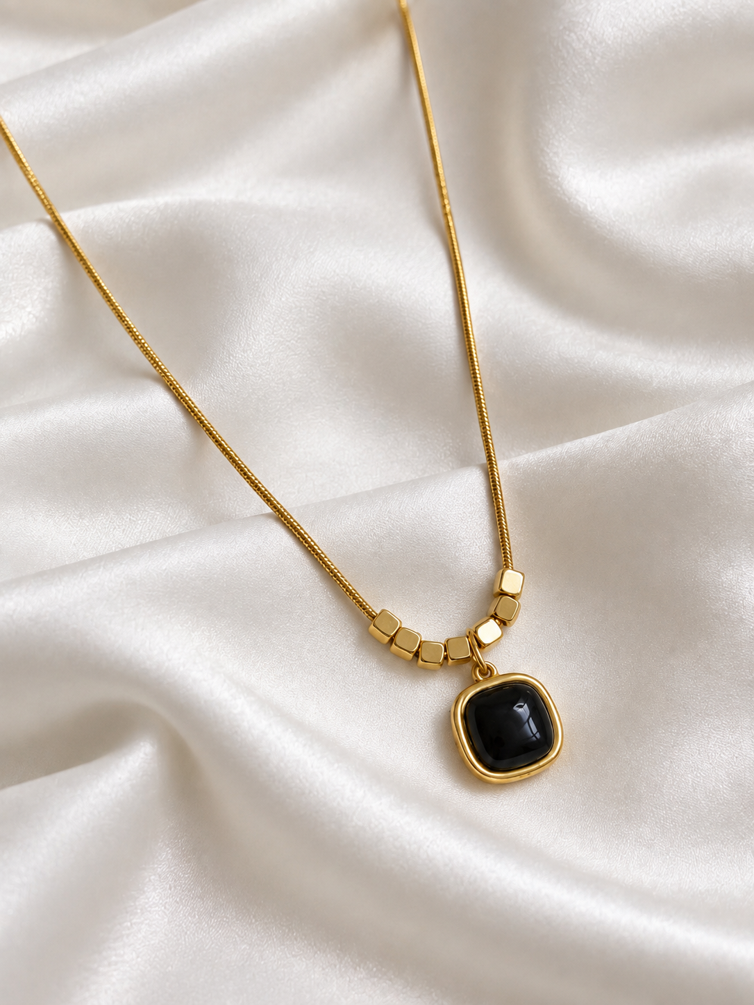 Black Cube Neck Chain