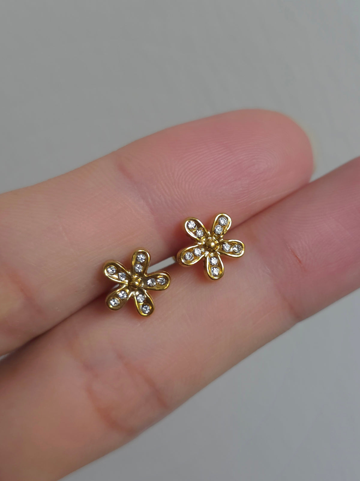 Floral Ball Back Studs