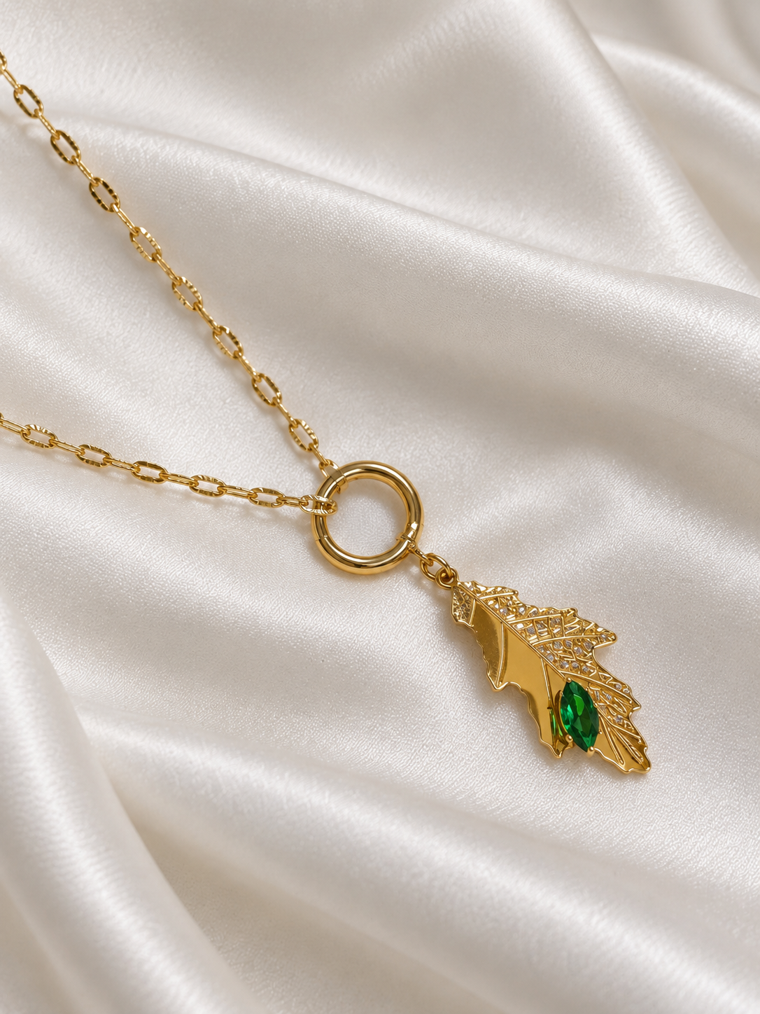 Green Leaf Drop Neck Chain